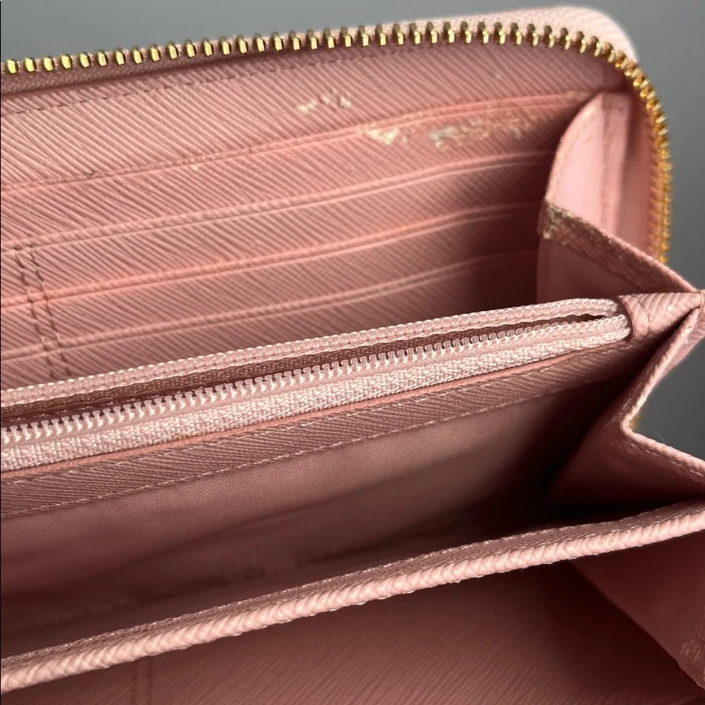 Coach Pink and Gold Heart Pattern Wallet